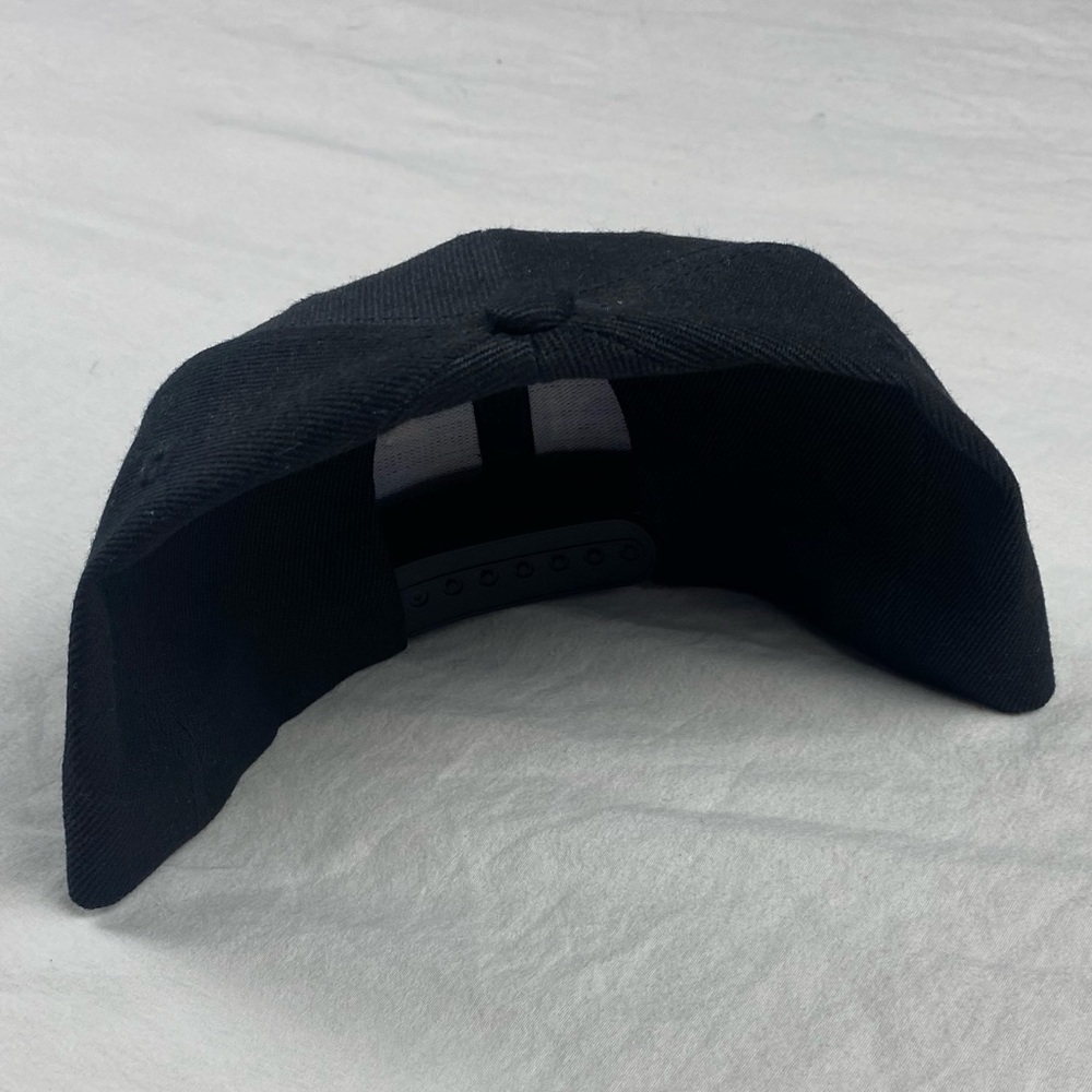 GPS SNAPBACK CAP - Picture 3 of 3